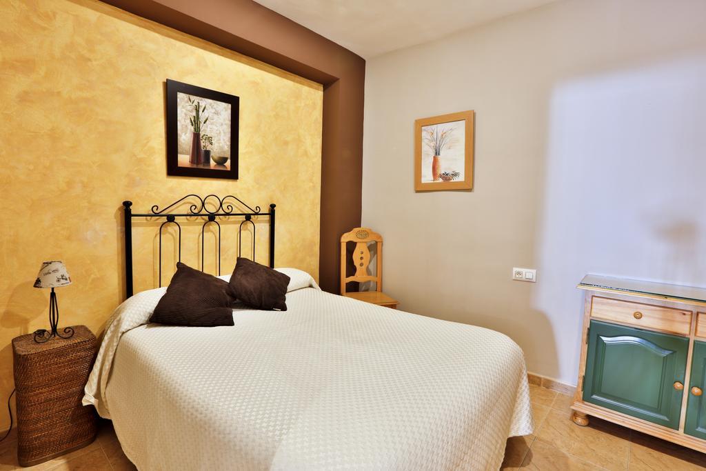 Apartamentos Castillo Cazorla Esterno foto